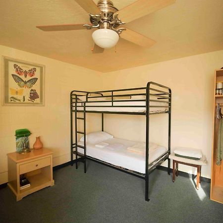 Ashland Commons Hostel エクステリア 写真