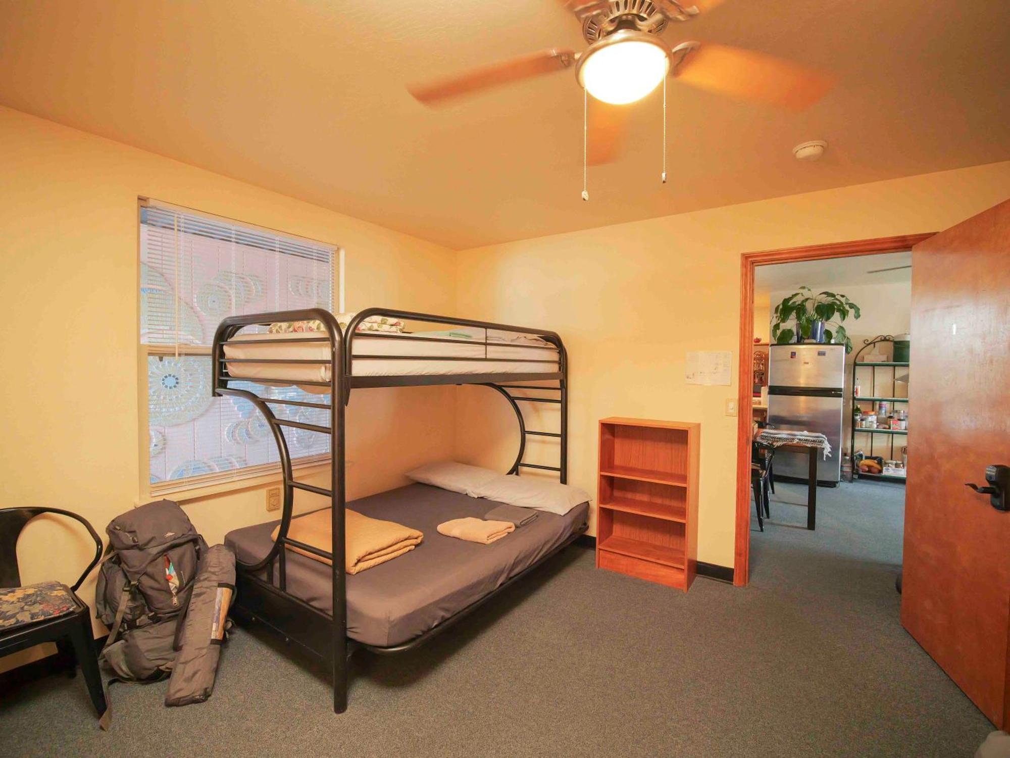 Ashland Commons Hostel エクステリア 写真