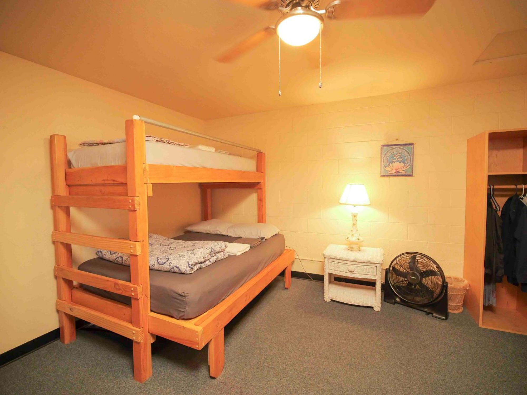 Ashland Commons Hostel エクステリア 写真