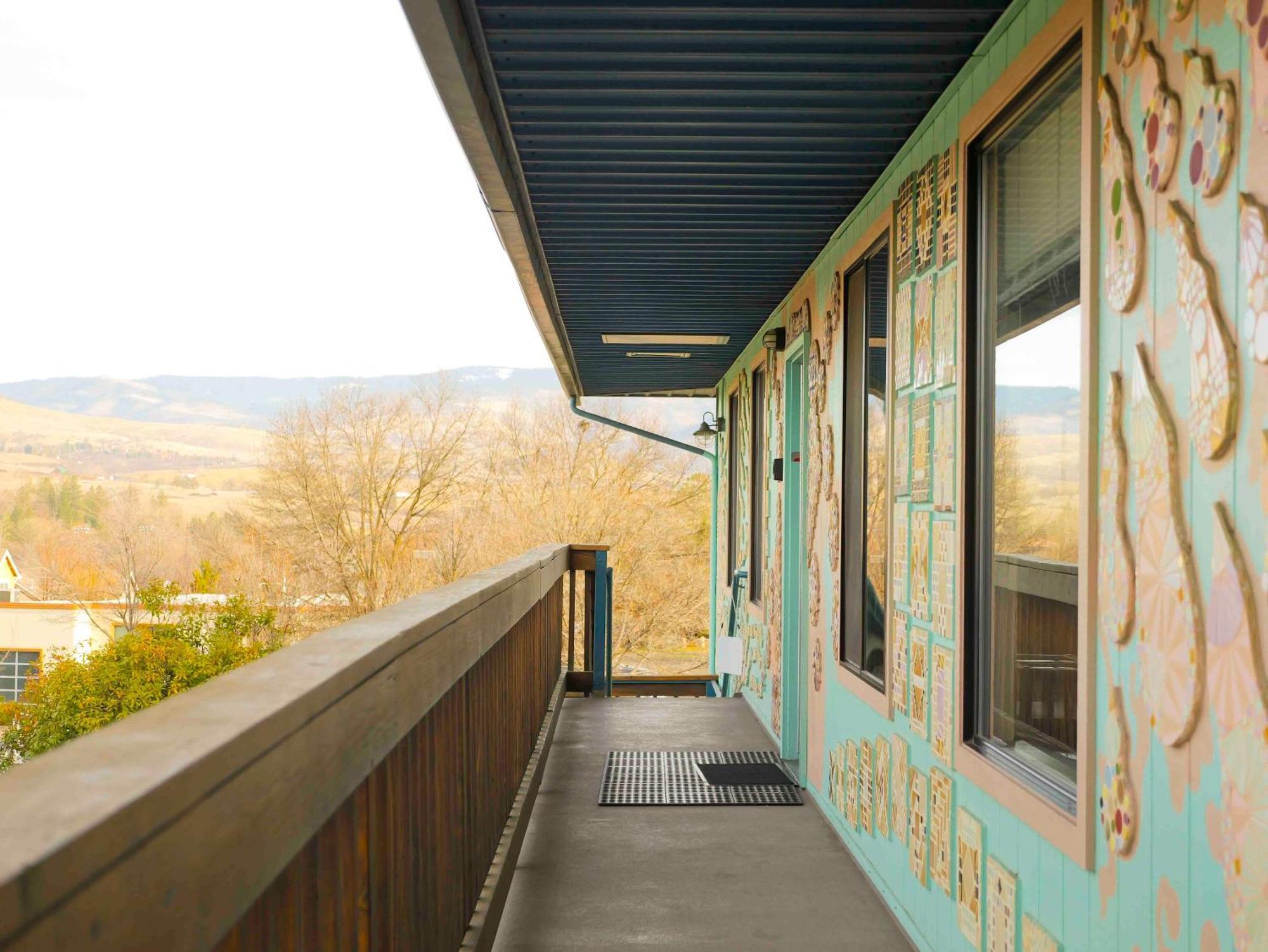 Ashland Commons Hostel エクステリア 写真