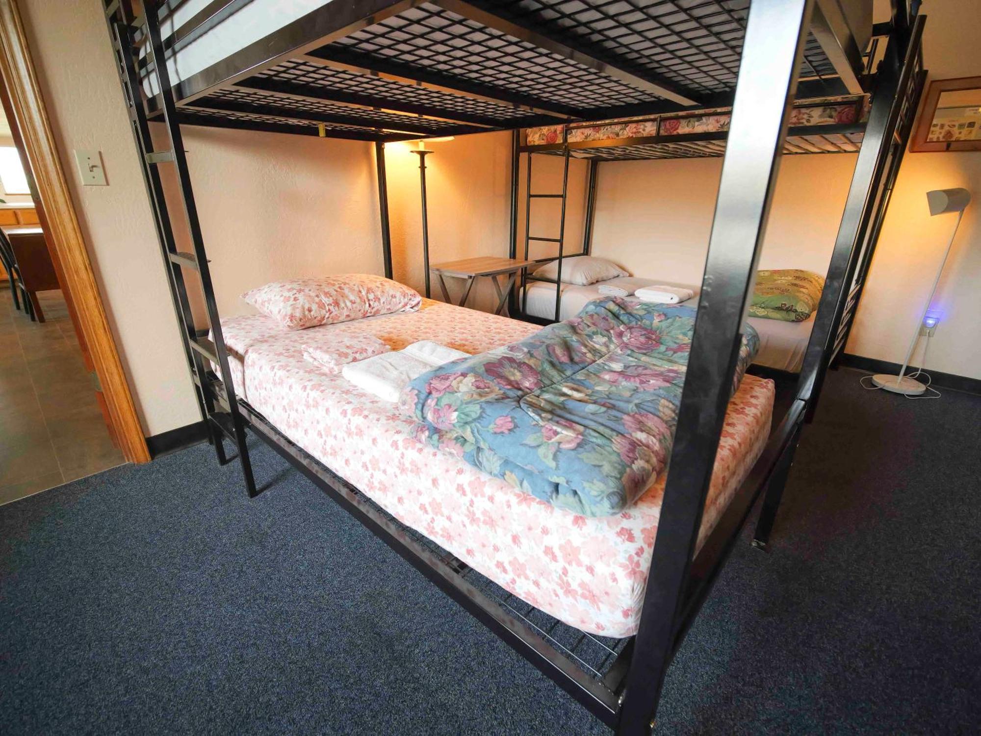 Ashland Commons Hostel エクステリア 写真