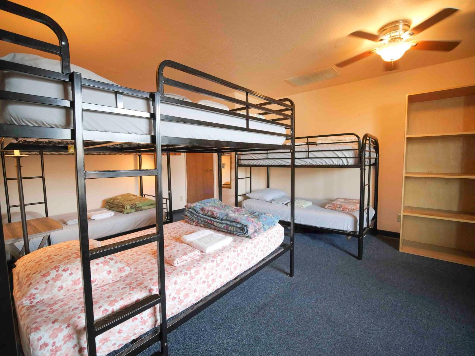 Ashland Commons Hostel エクステリア 写真