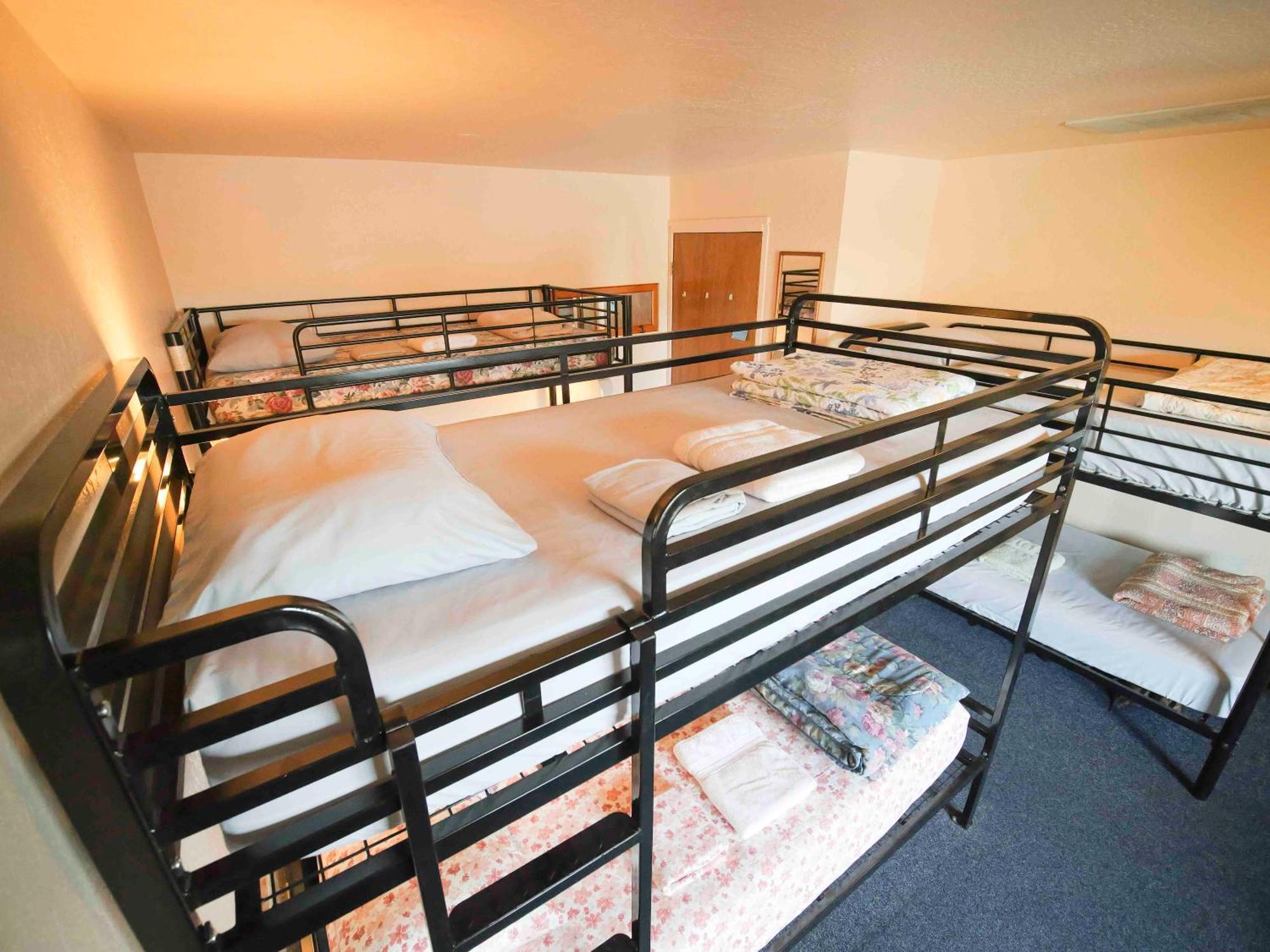 Ashland Commons Hostel エクステリア 写真