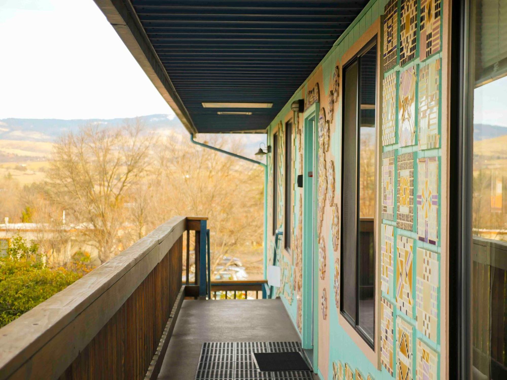 Ashland Commons Hostel エクステリア 写真