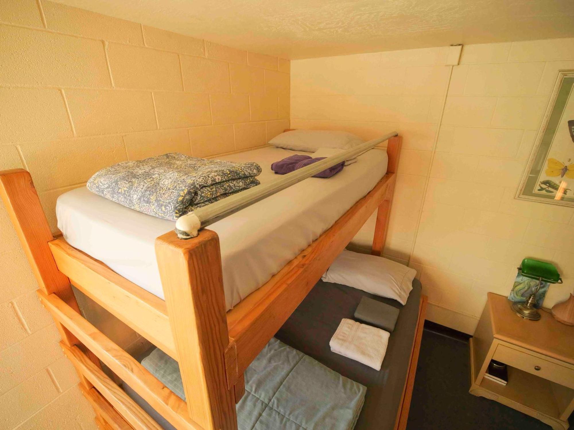 Ashland Commons Hostel エクステリア 写真