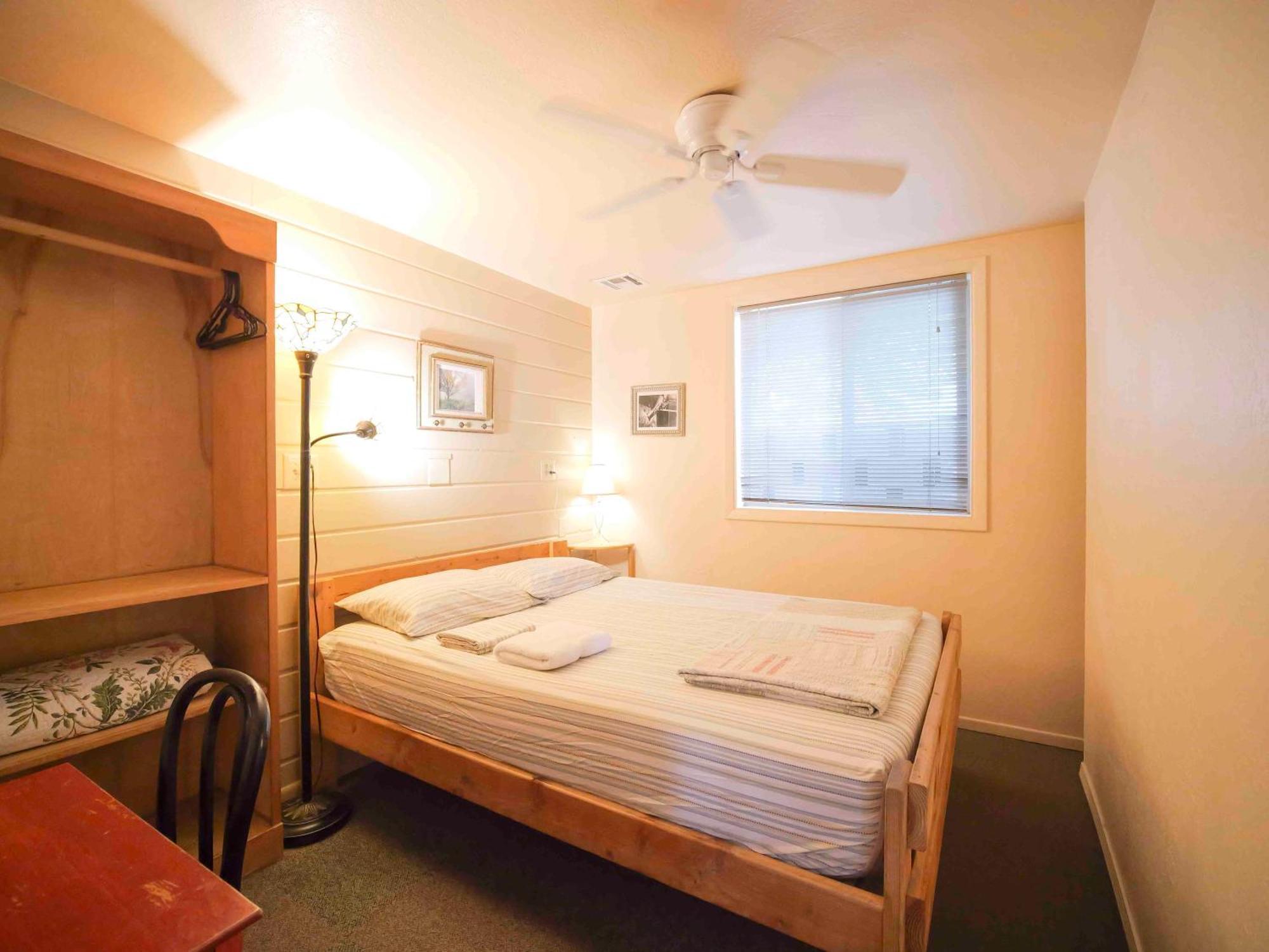 Ashland Commons Hostel エクステリア 写真