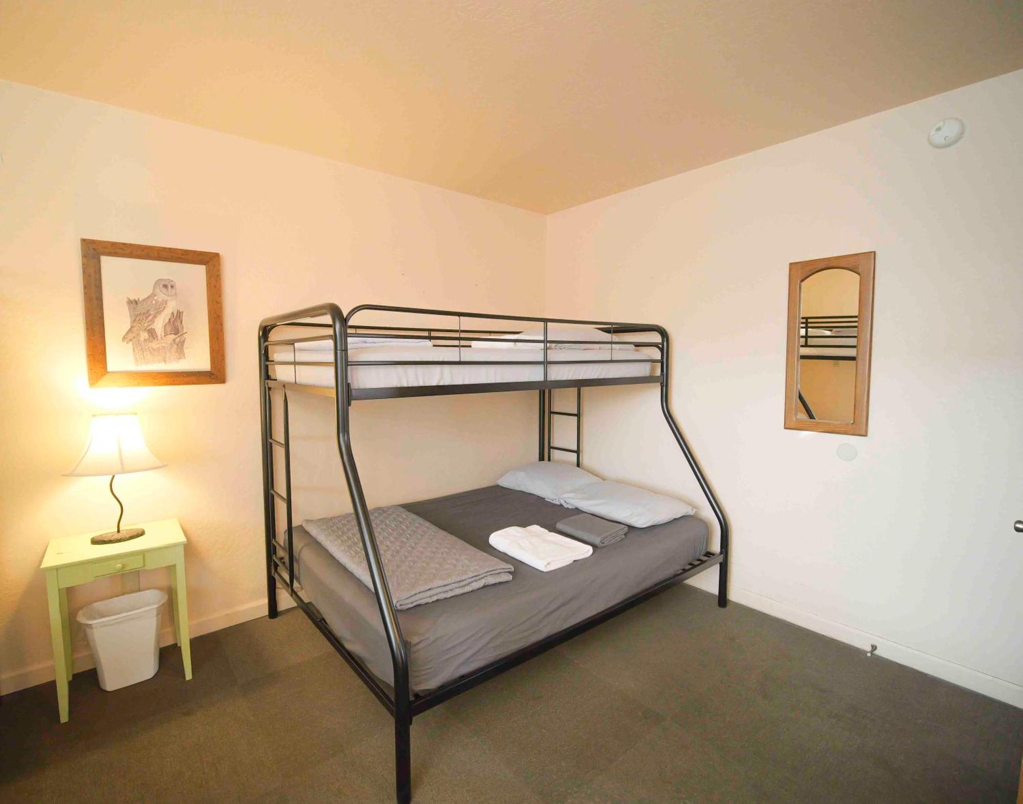 Ashland Commons Hostel エクステリア 写真