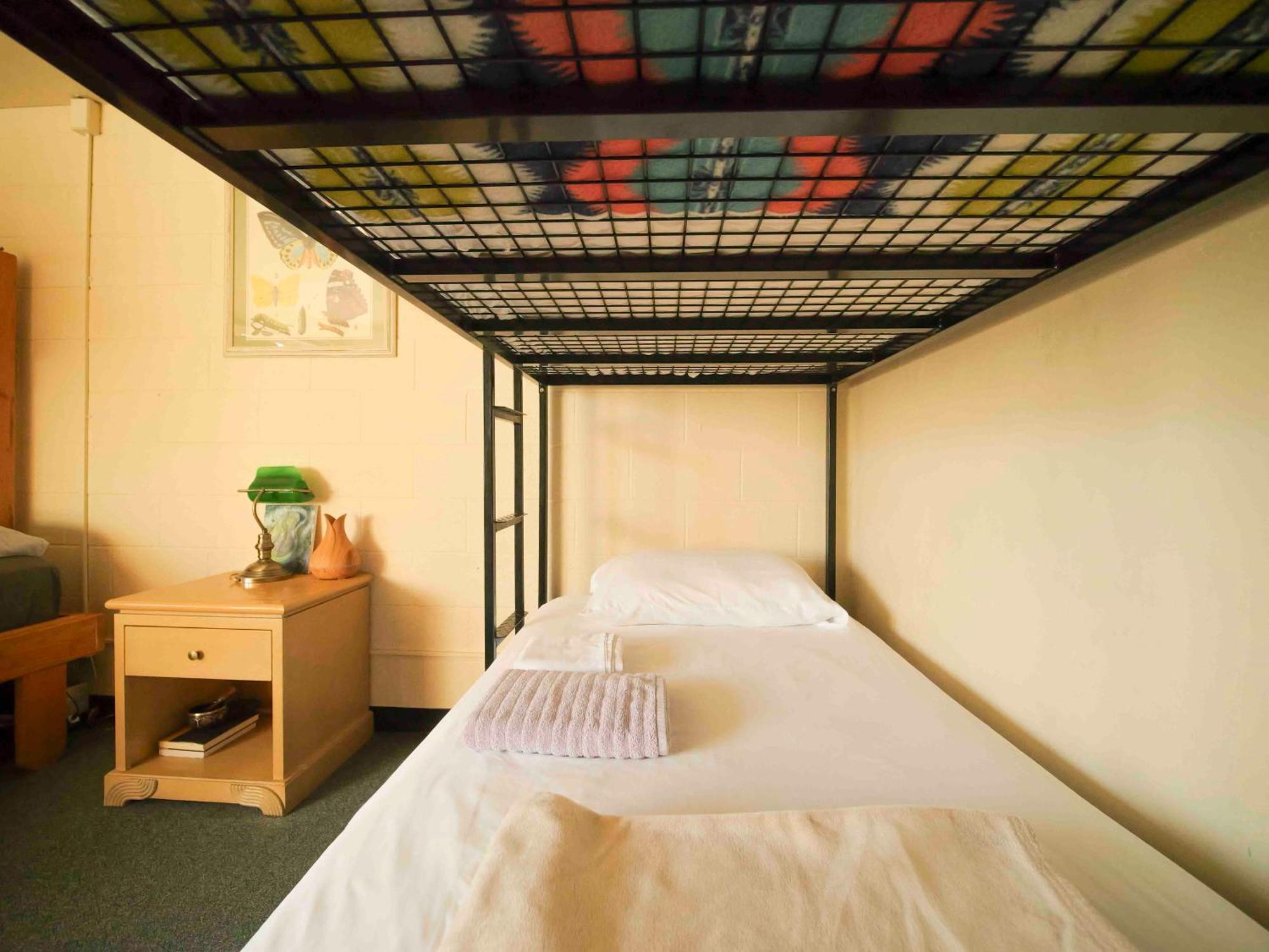 Ashland Commons Hostel エクステリア 写真